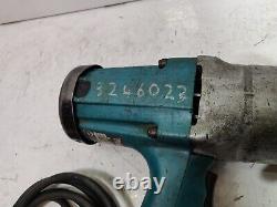 Makita 6906 3/4'' Impact Wrench 110v Nut Runner Whiz Gun