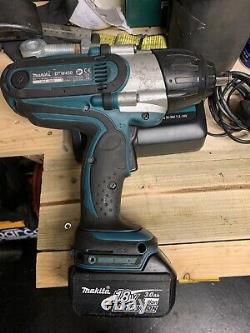 Makita Dtw 450 18 Volts 1/2 In Impact Wrench