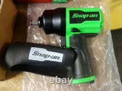 New Snap On Green Air Powered 1/2 Drive Impact Wrench Gun PT850G Complete