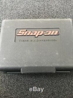 SNAP ON 1/2 IMPACT GUN 18V and Drill 2x batteries and case driver wrench
