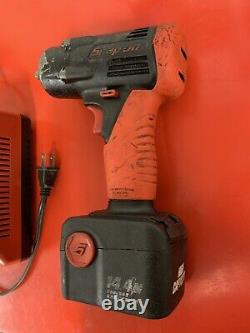 Snap On 3/8 Cordless Impact Gun Wrench 14.4 CT441 with charger
