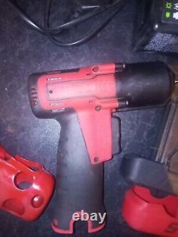 Snap On 3/8 Impact Gun Wrench With Two Batteries, Battery Charger, carry bag