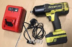 Snap-On CT8850 1/2 Drive Cordless Impact Gun Wrench 18V Hi Viz Battery Tools