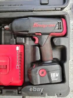 Snap On Impact Gun CTU6850 2 batteries, charger and case