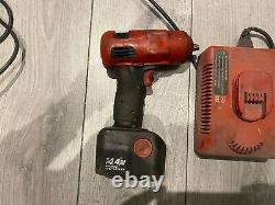 Snap On Tool 3/8 Drive Cordless Impact Wrench Gun With Battery And Charger