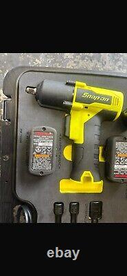 Snap On Tool Kit With Battery Ratchet and Impact Gun