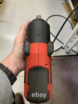 Snap On Tools Cordless 1/2 Inch Drive Impact Gun Plus Charger & Battery VGC 1/8