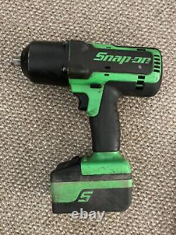 Snap on CTEU7850G 1/2 Impact Gun, 2 Batteries, Charger & Bag