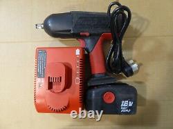Snap-on CTU4850 18v 1/2 impact wrench gun & 1 Battery & Charger